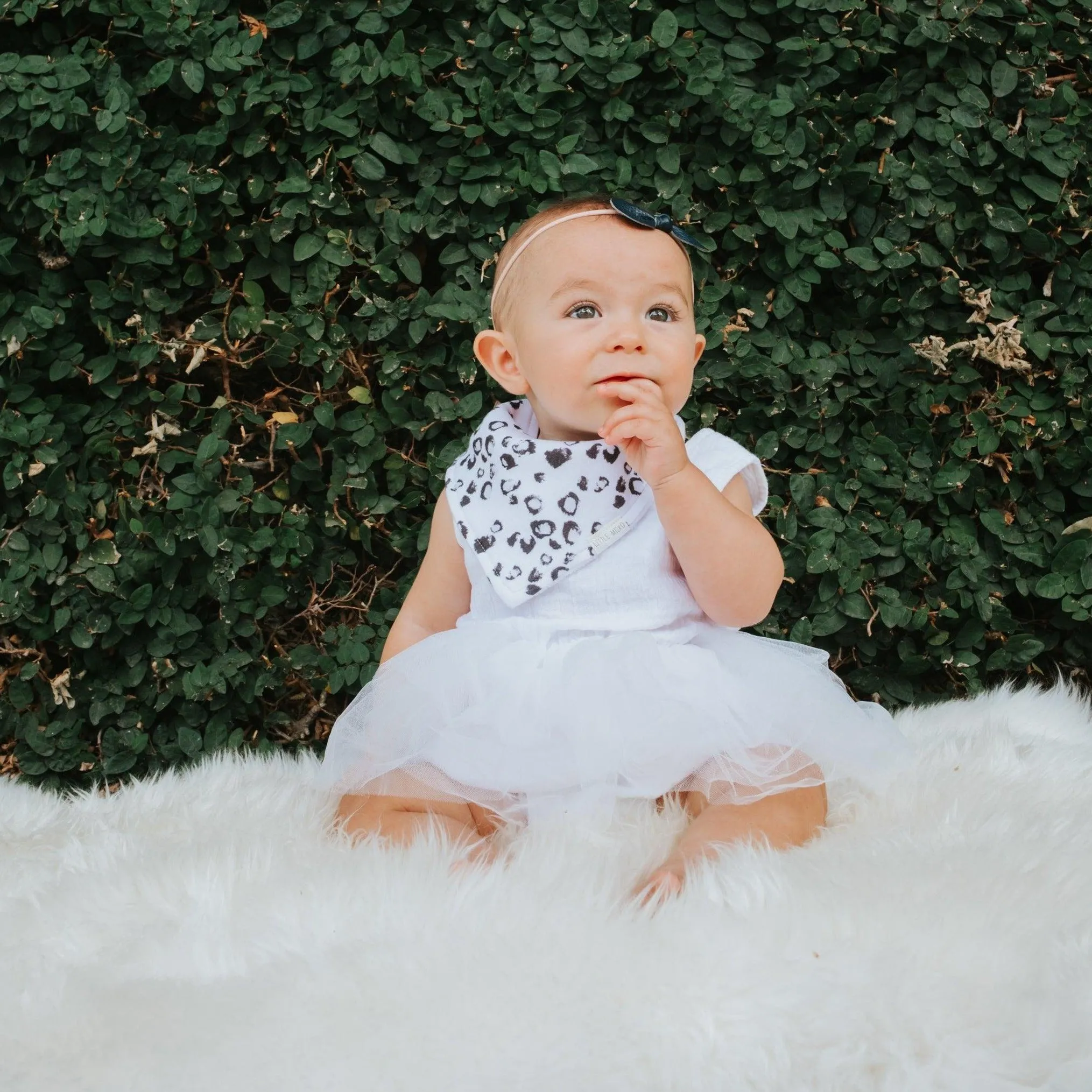Bandana Dribble Bib Linen | Little Leopard