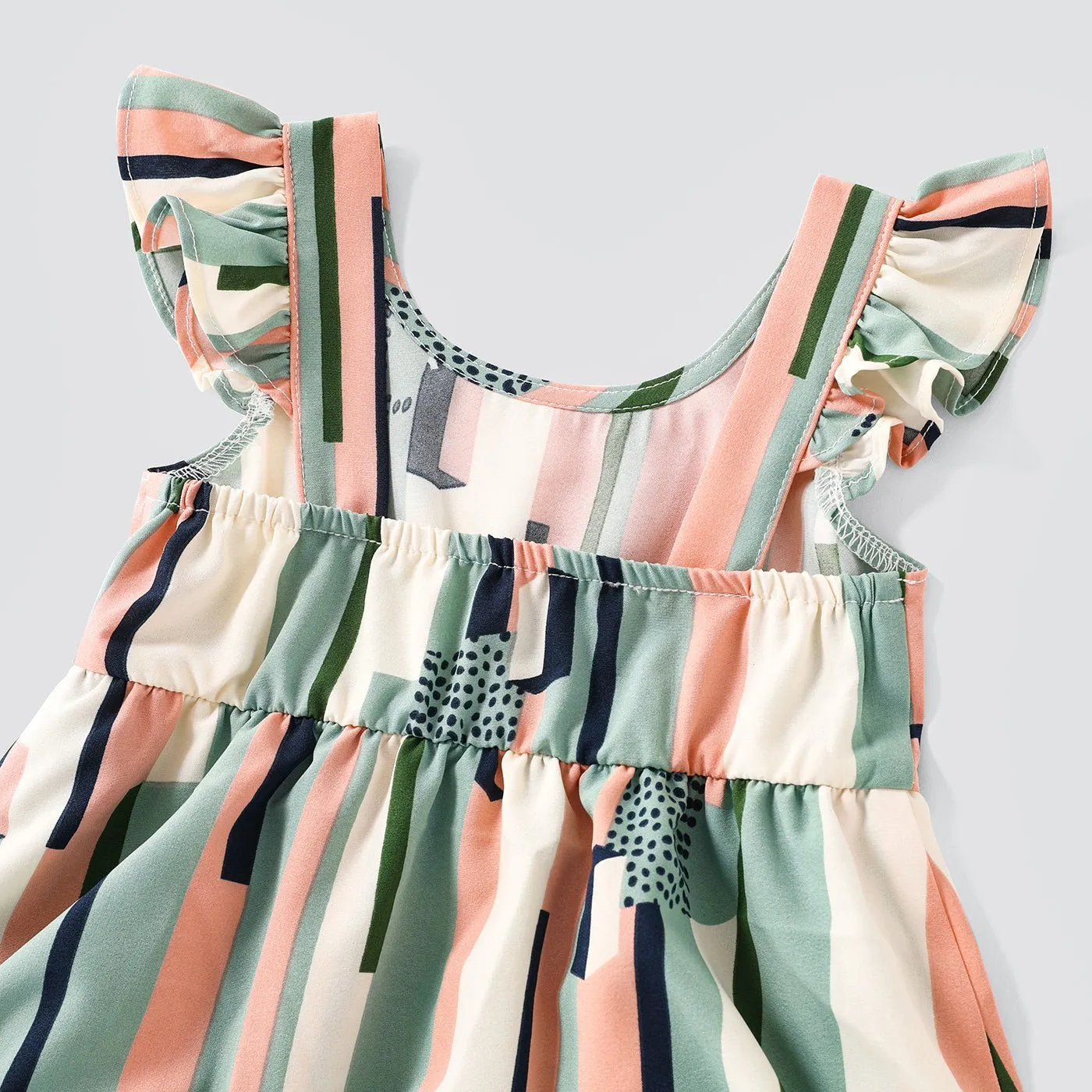 Family Matching Geometric Striped V Neck Drop Shoulder Belted Dresses and Colorblock Short-sleeve T-shirts Sets