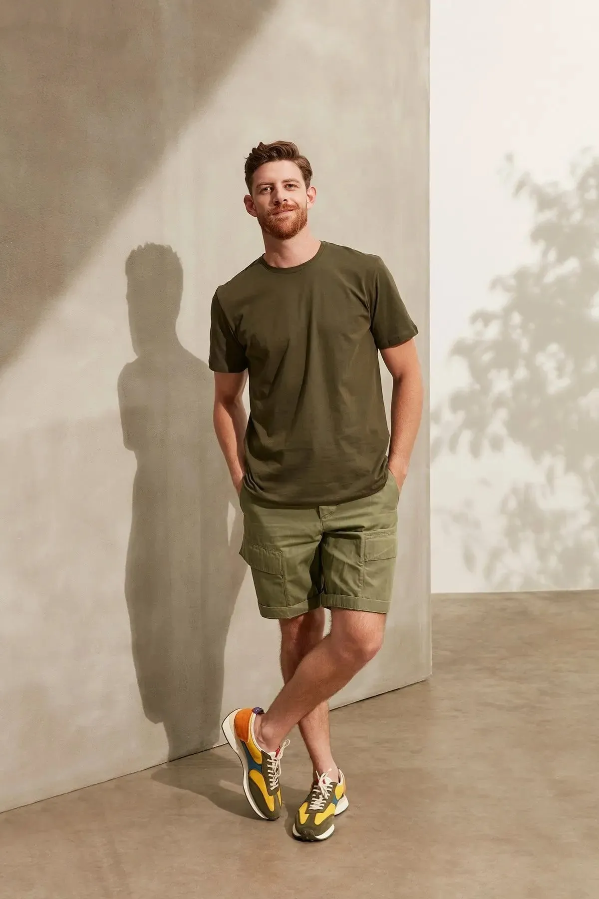 Green Round Collar Men's T-Shirt