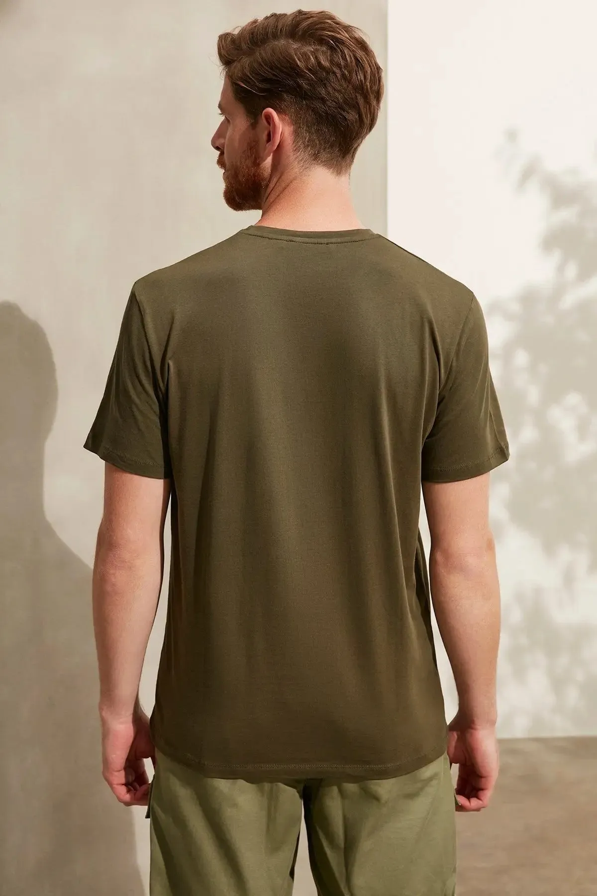 Green Round Collar Men's T-Shirt