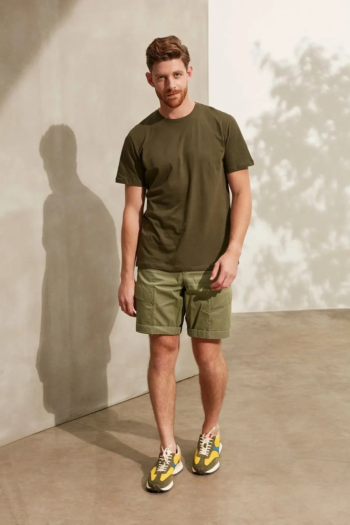 Green Round Collar Men's T-Shirt