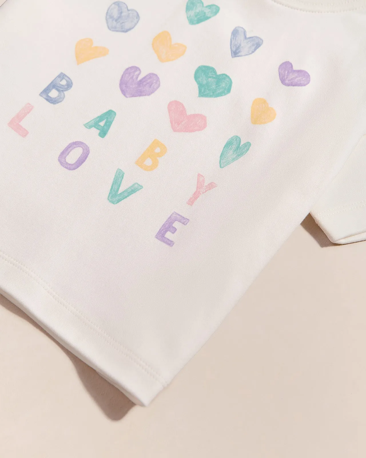 Le duo de t-shirts Mama love x Baby love en coton bio - blanc