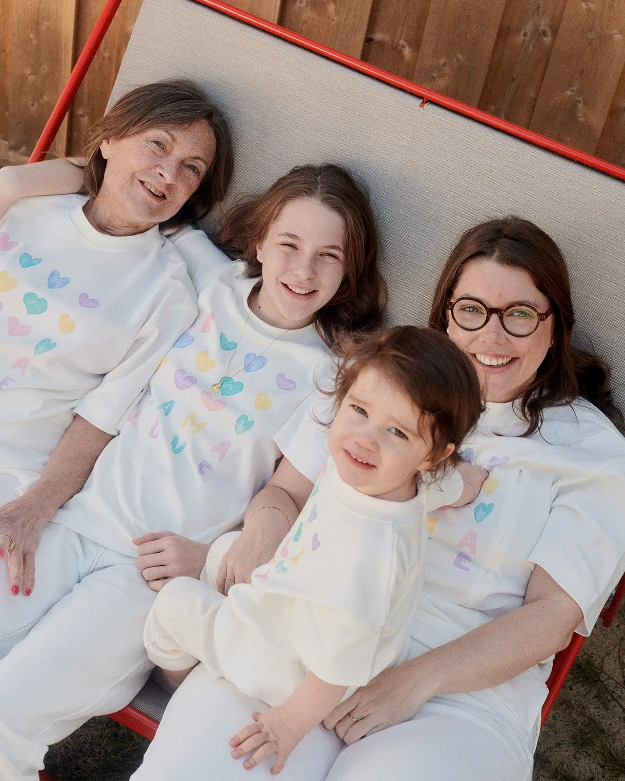 Le duo de t-shirts Mama love x Baby love en coton bio - blanc