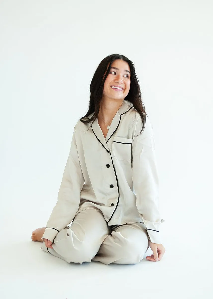 Middle of the Night Pajamas Satin - Ancient Scroll