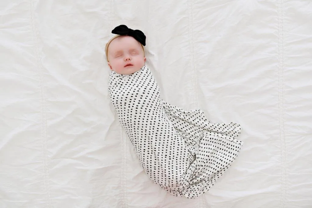 Snuggle Swaddle - Polka Dot