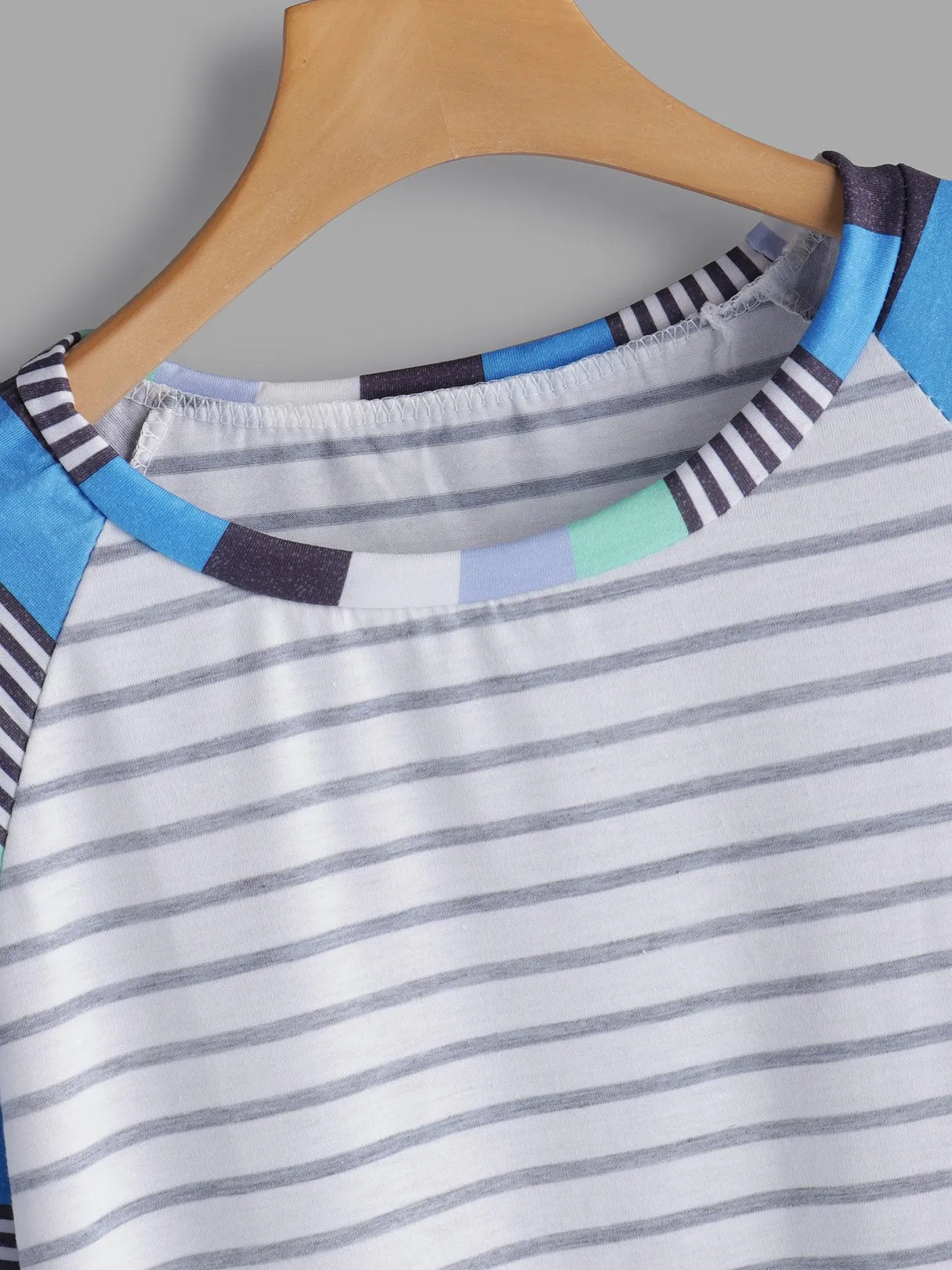 Wholesale Round Neck Half Sleeve Stripe T-Shirts