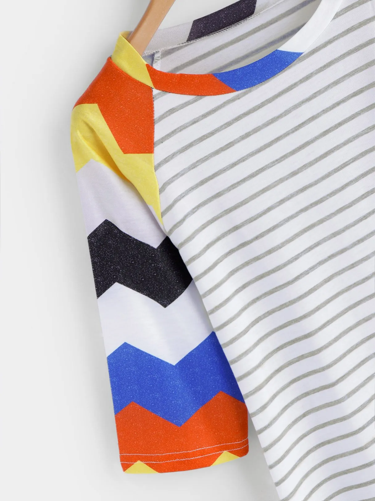 Wholesale Round Neck Half Sleeve Stripe T-Shirts